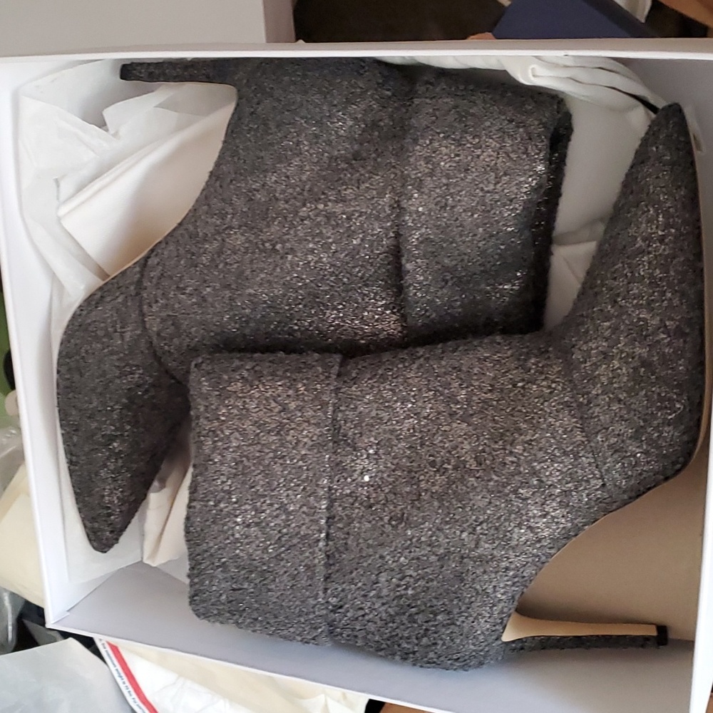 NIB $995 Paul Andrew sparkling heeled boots
